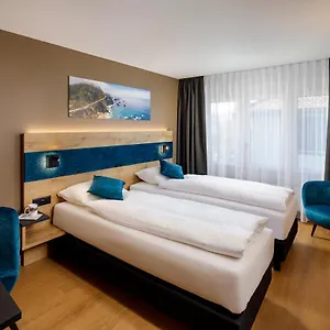 California 3* Zurich